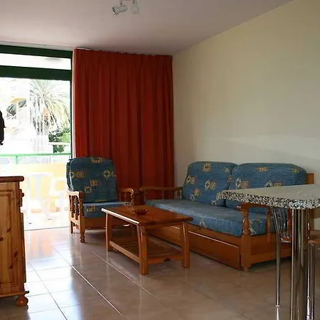 Apartament Atis Tirma *